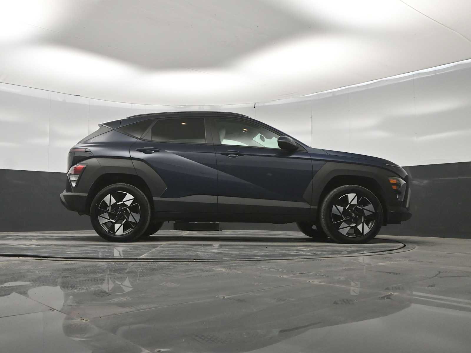 Used 2024 Hyundai Kona SEL AWD/4WD image 43