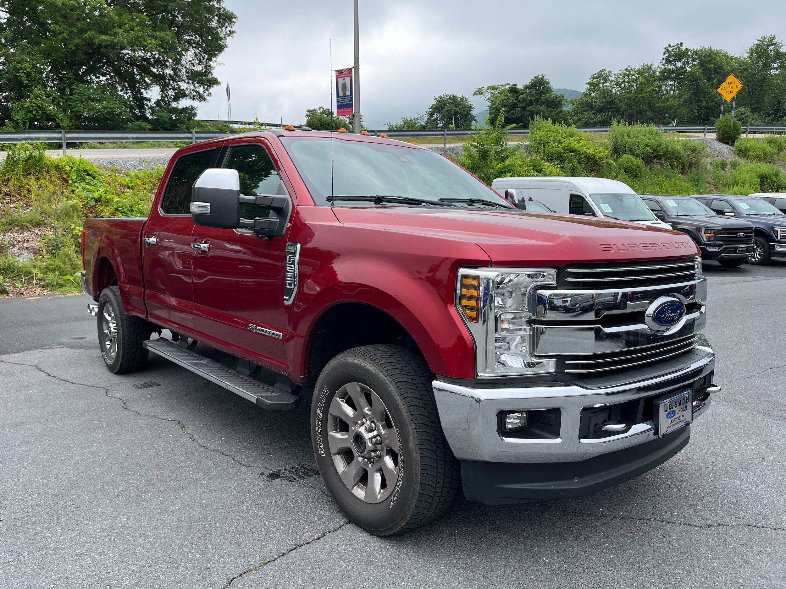 Used 2018 Ford F250 Lariat w/ Lariat Ultimate Package AWD/4WD image 4