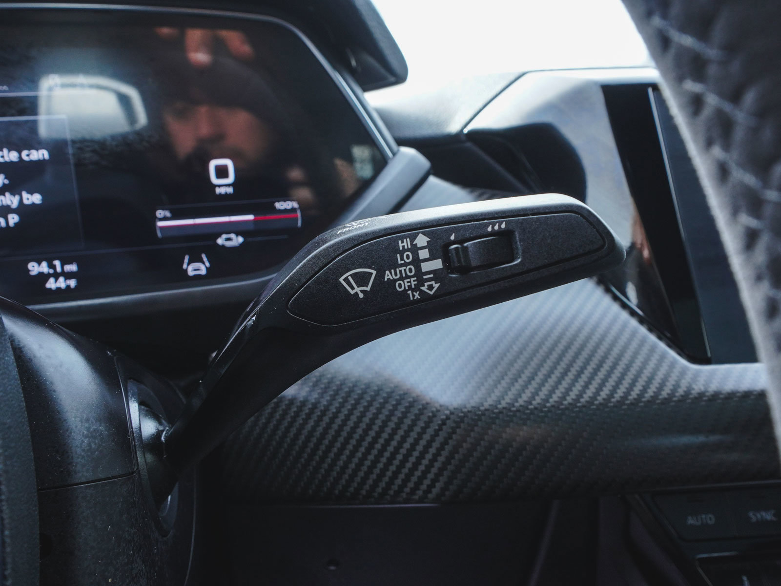 Used 2022 Audi e-tron GT Premium Plus w/ Performance Package image 24