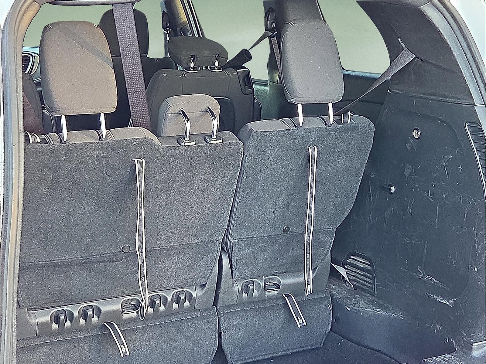 Used 2022 Chrysler Pacifica Touring image 8