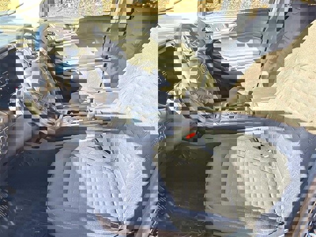 Certified 2022 Ford Edge SE w/ Black Appearance Package image 25