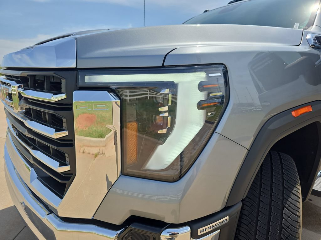 New 2026 GMC Sierra 2500 SLT w/ SLT Premium Package AWD/4WD image 31