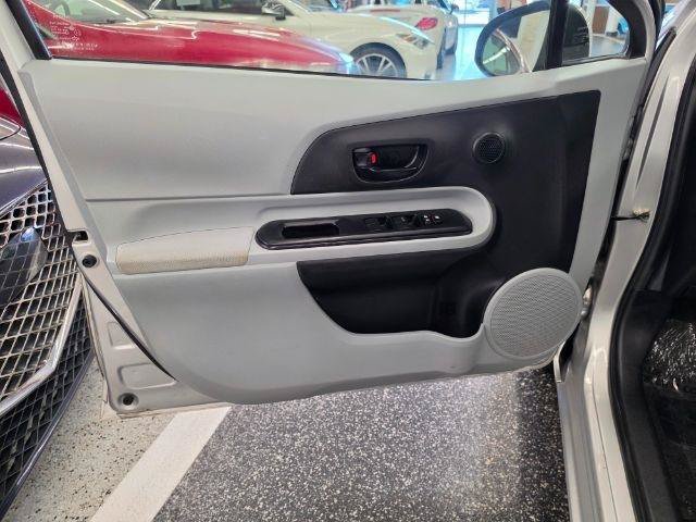 Used 2013 Toyota Prius C One FWD image 32