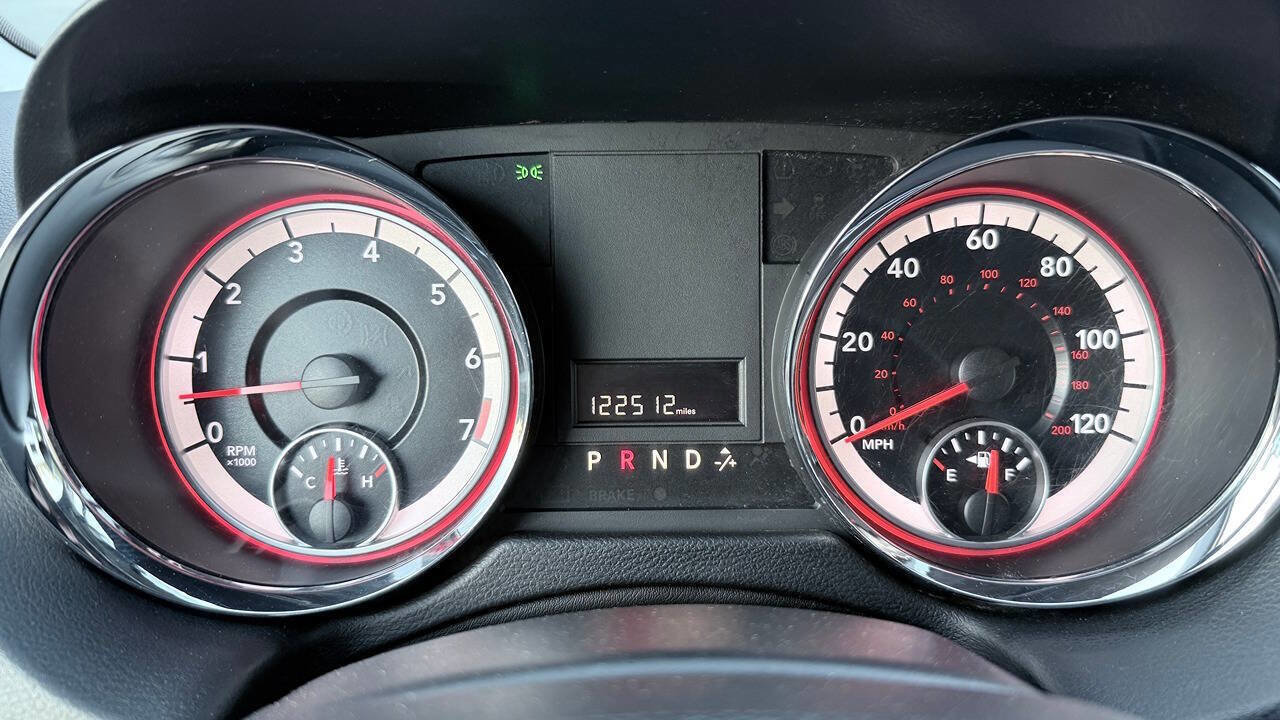 Used 2019 Dodge Grand Caravan SE FWD image 41