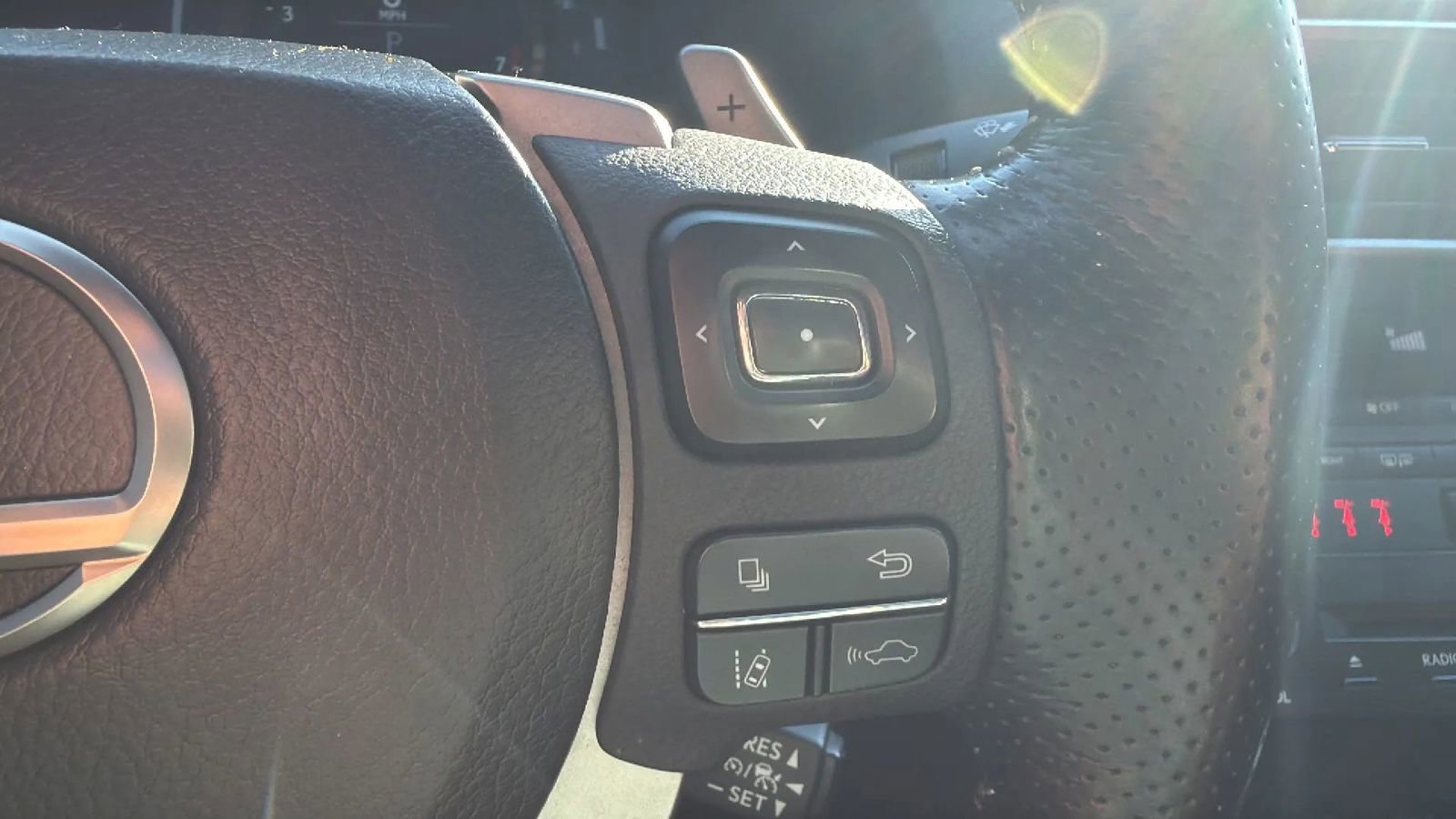 Used 2018 Lexus IS 350 F Sport w/ F Sport Package image 22