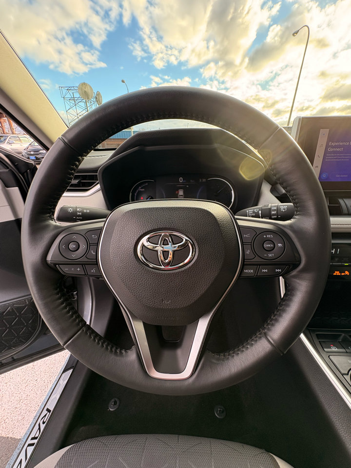 Used 2024 Toyota RAV4 XLE image 11