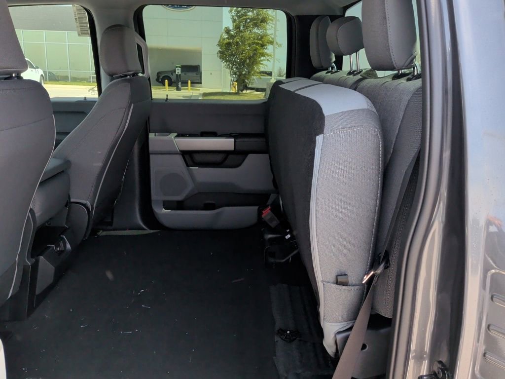 New 2026 Ford F250 XL w/ STX Appearance Package image 33