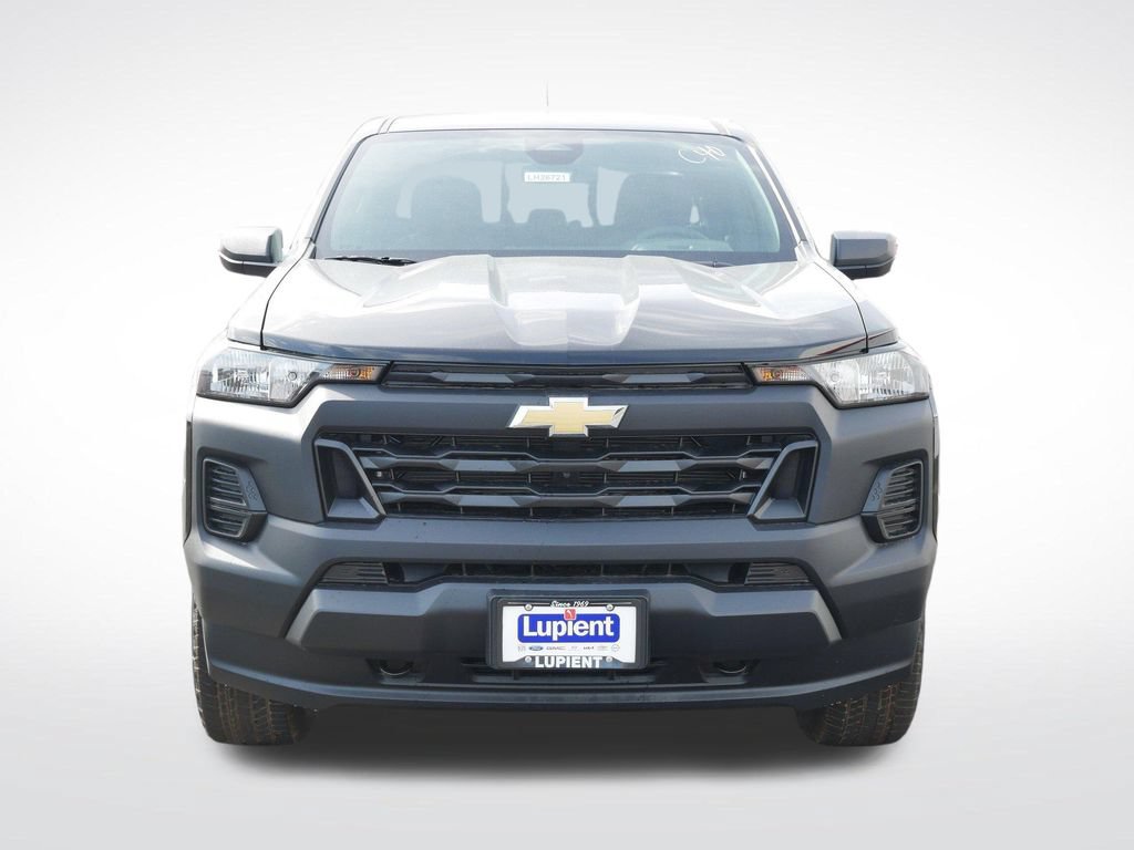 New 2026 Chevrolet Colorado W/T w/ WT Custom Package AWD/4WD image 12