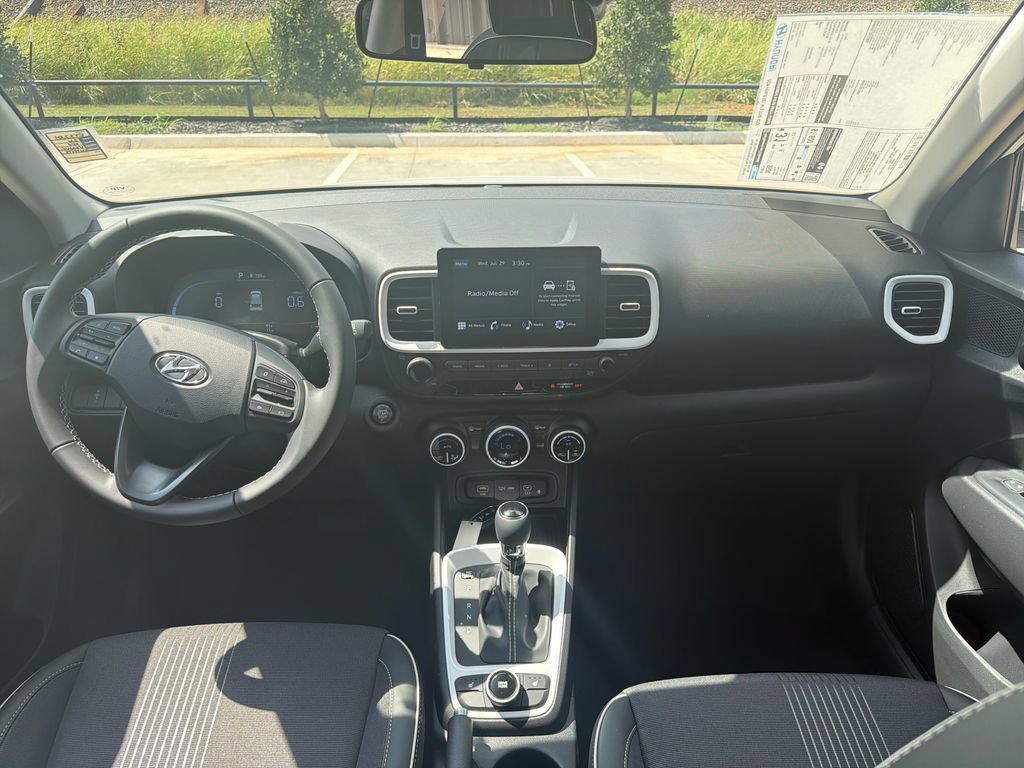 New 2026 Hyundai Venue SEL FWD image 16