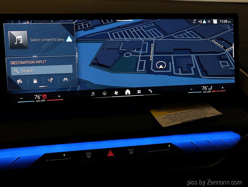 Used 2025 BMW X3 xDrive30i w/ Premium Package image 18