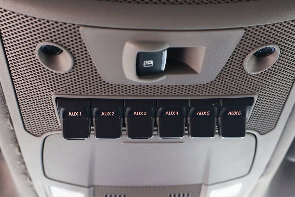 Used 2017 Ford F350 Lariat w/ Chrome Package image 24