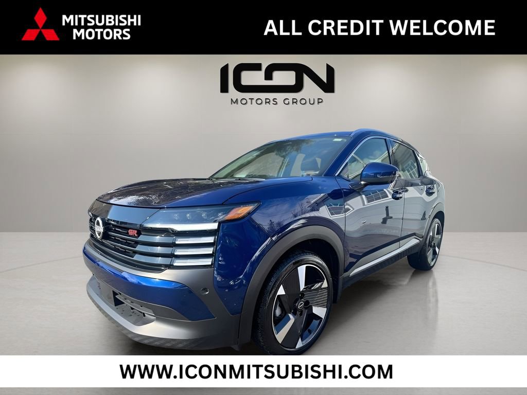 Used 2025 Nissan Kicks SR image 1