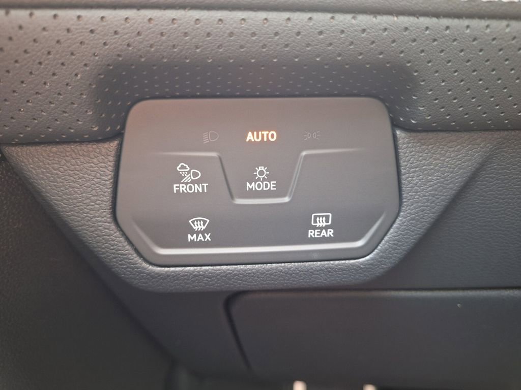 New 2026 Volkswagen Atlas SEL Premium R-Line image 12