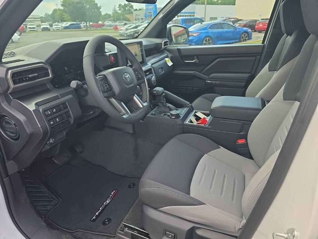 New 2026 Toyota Tacoma TRD Off-Road AWD/4WD image 9