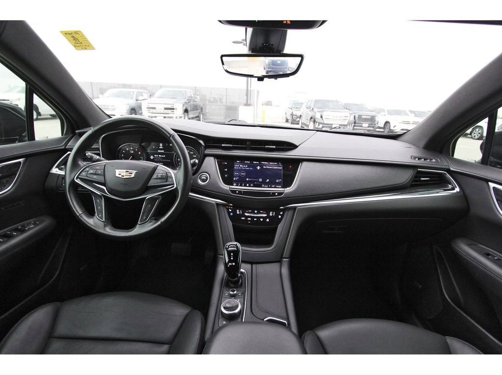 Used 2022 Cadillac XT5 Premium Luxury w/ Technology Package image 9