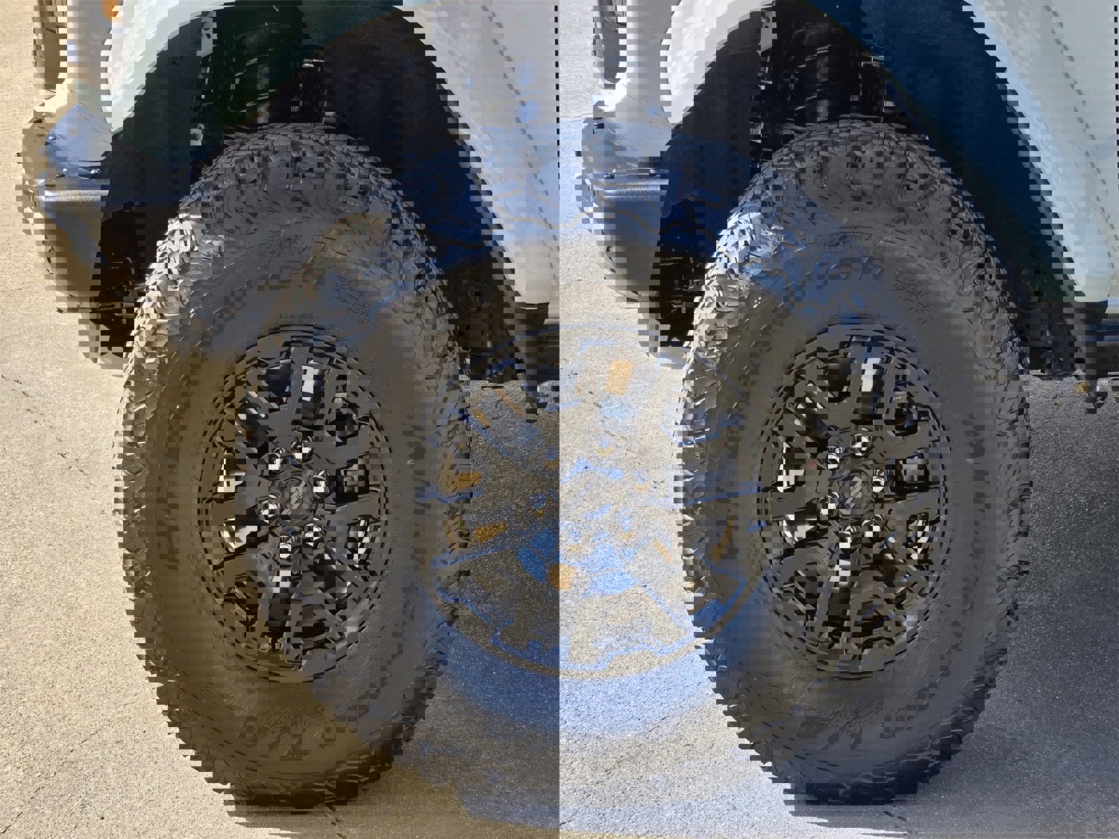 Used 2024 Ford Bronco Raptor w/ Interior Carbon Fiber Pack 6 image 14