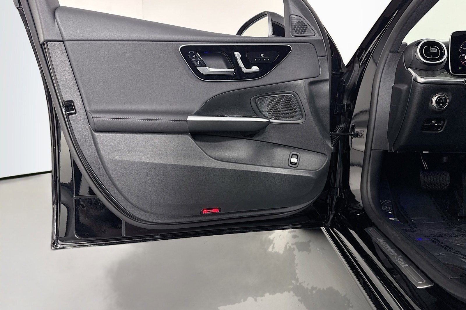 New 2026 Mercedes-Benz C 300 Sedan image 20