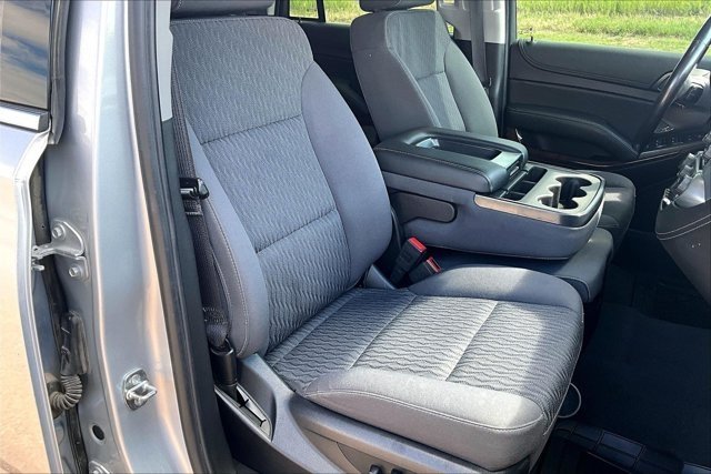 Used 2020 Chevrolet Tahoe LS w/ Max Trailering Package AWD/4WD image 28