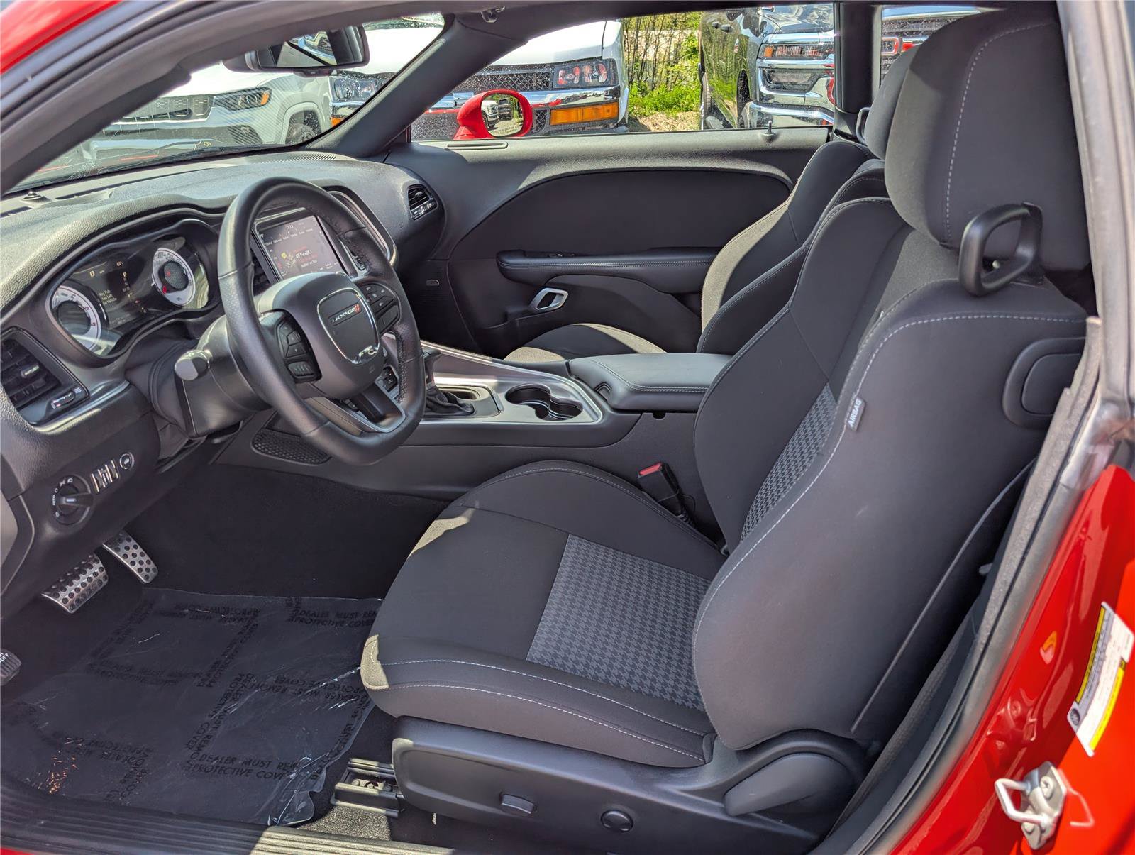 Used 2022 Dodge Challenger R/T Scat Pack RWD image 13