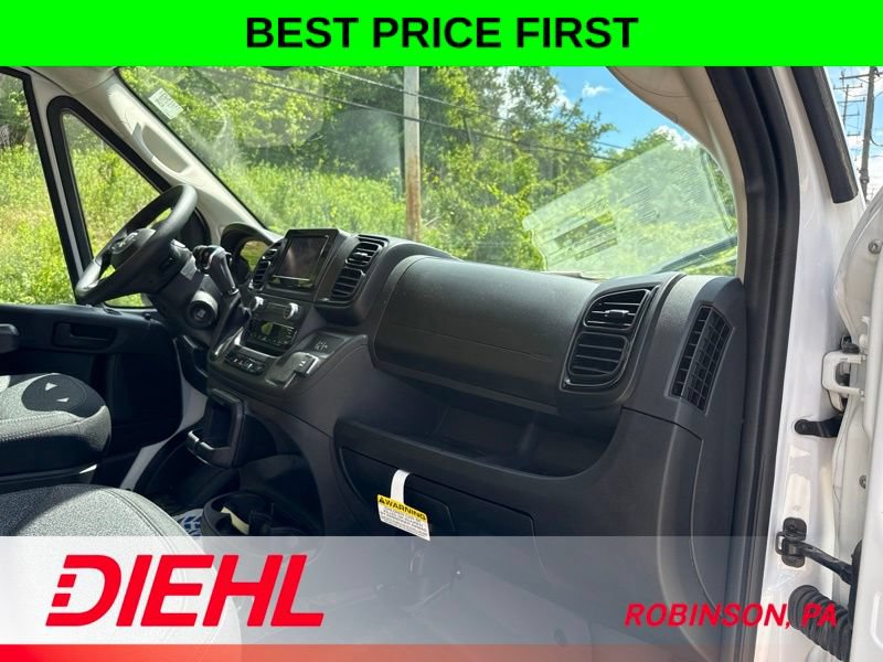 New 2025 RAM ProMaster 3500 w/ Convenience Group FWD image 24