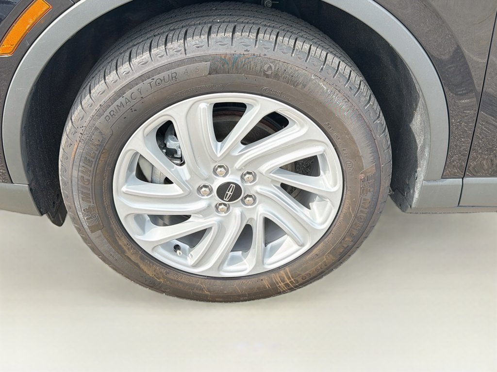 Used 2024 Lincoln Corsair AWD image 32