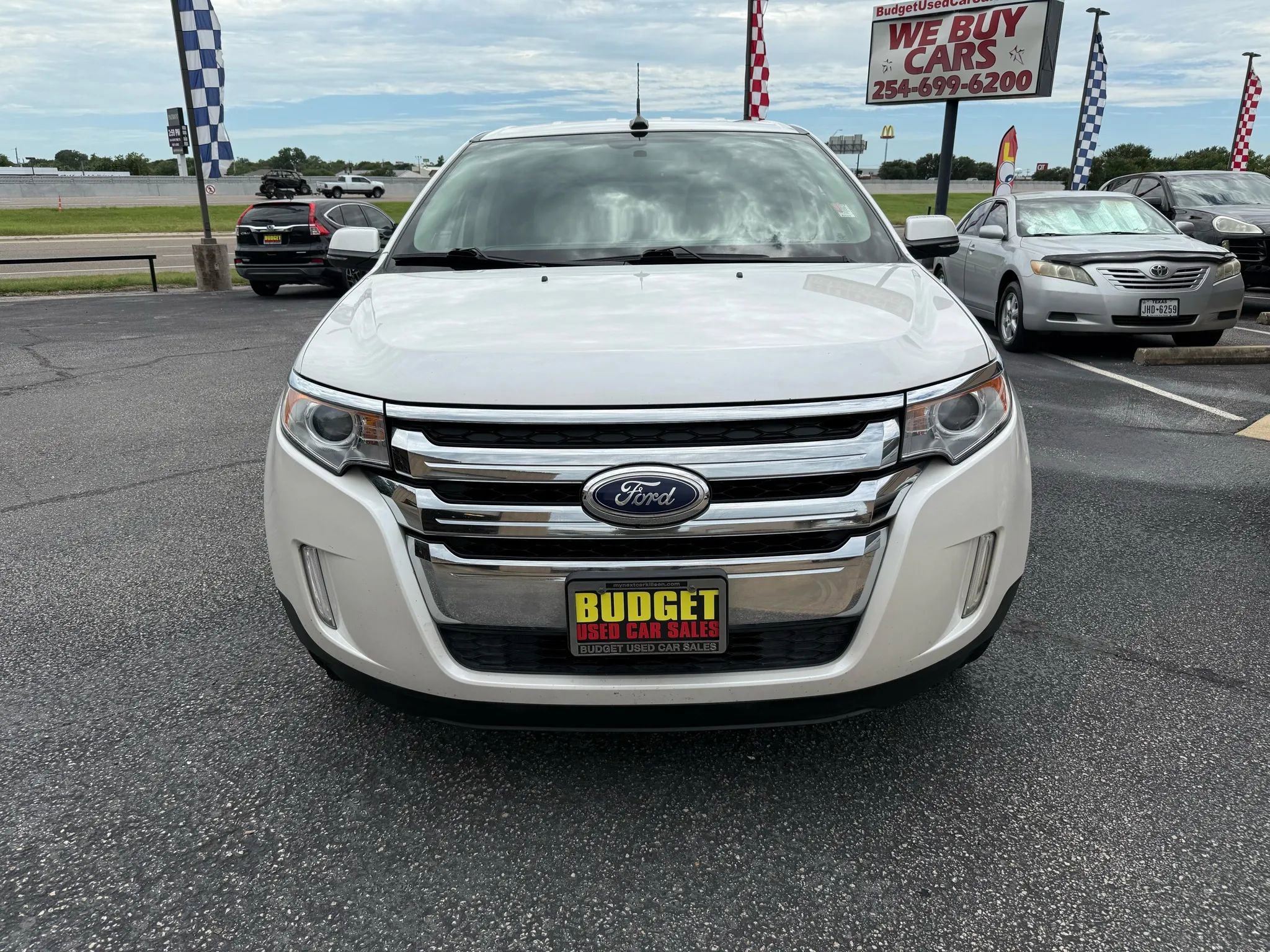 Used 2014 Ford Edge Limited w/ Driver Entry Package image 2