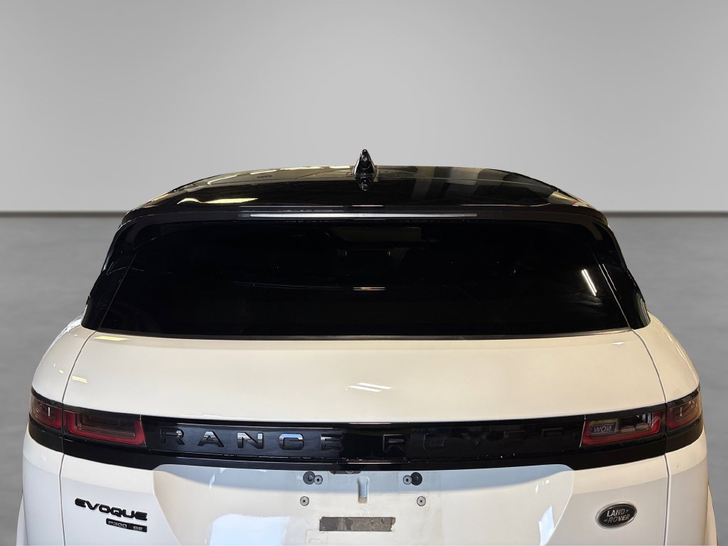 Used 2020 Land Rover Range Rover Evoque R-Dynamic SE AWD/4WD image 16