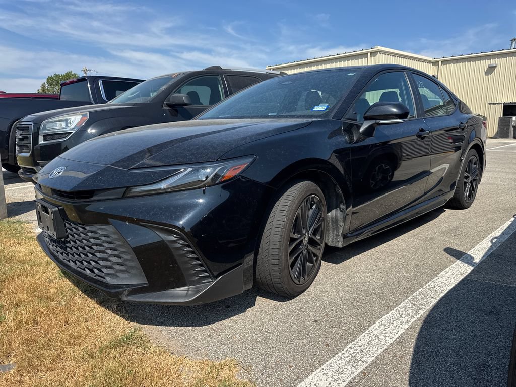 Used 2025 Toyota Camry SE FWD 360° Tour