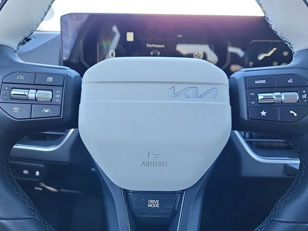 New 2025 Kia K4 GT-Line image 23