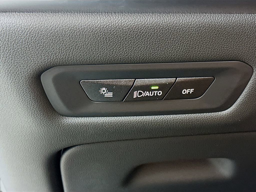 New 2026 BMW X5 xDrive50e w/ M Sport Package image 13