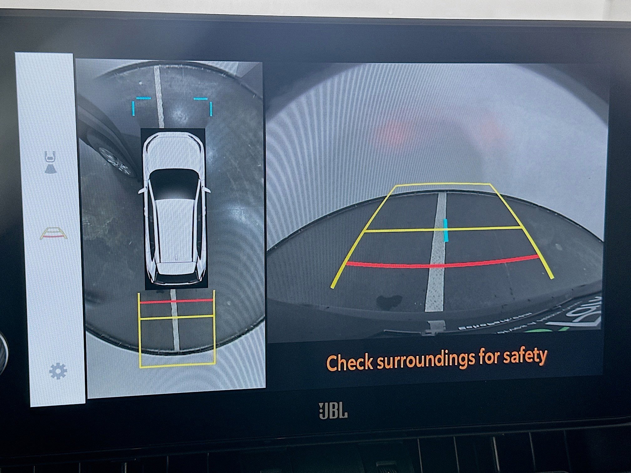 Used 2025 Toyota RAV4 Limited w/ Advanced Technology Package image 23