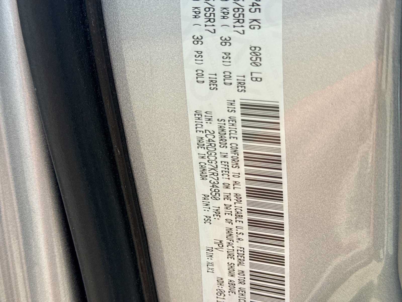 Used 2019 Dodge Grand Caravan SXT w/ Rear Park Assist Package FWD image 37