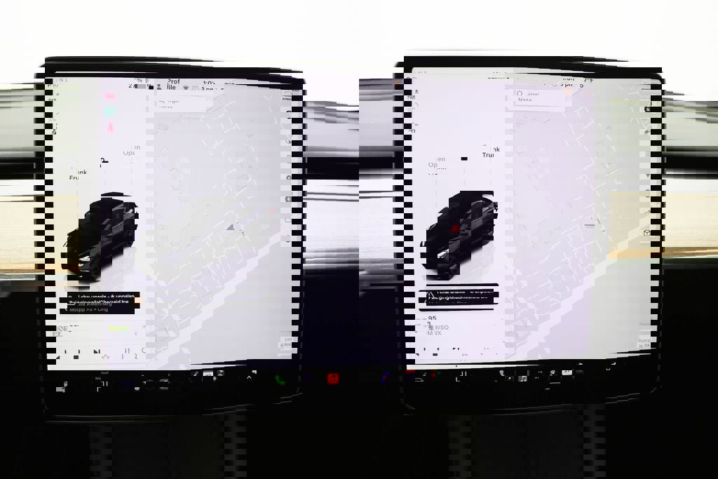 Used 2023 Tesla Model 3 Standard Range image 19