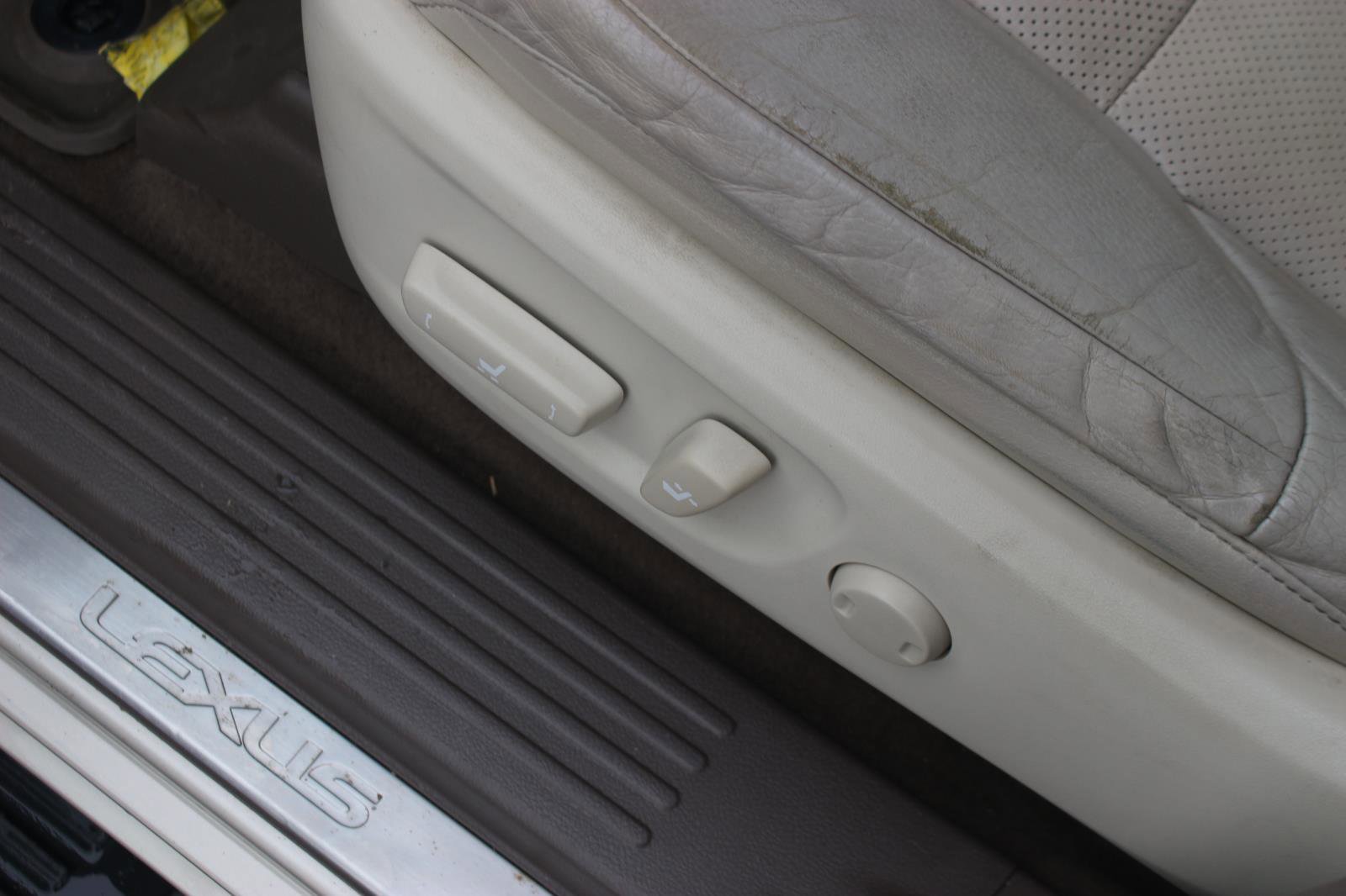 Used 2016 Lexus GX 460 image 17