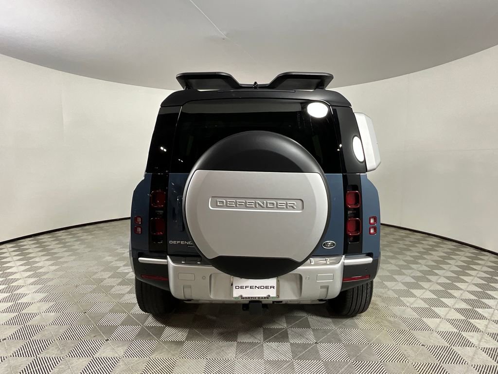 Used 2020 Land Rover Defender 110 HSE AWD/4WD image 7