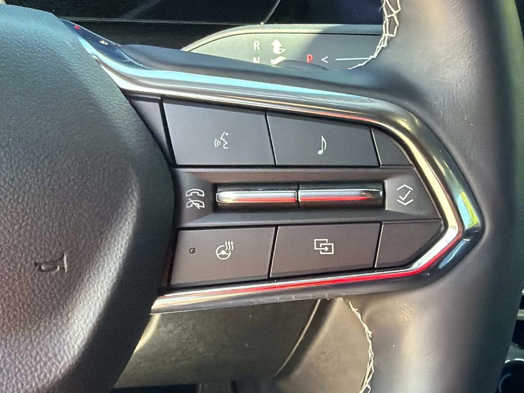 Used 2025 Chevrolet Traverse Z71 w/ Enhanced Driving Package AWD/4WD image 28