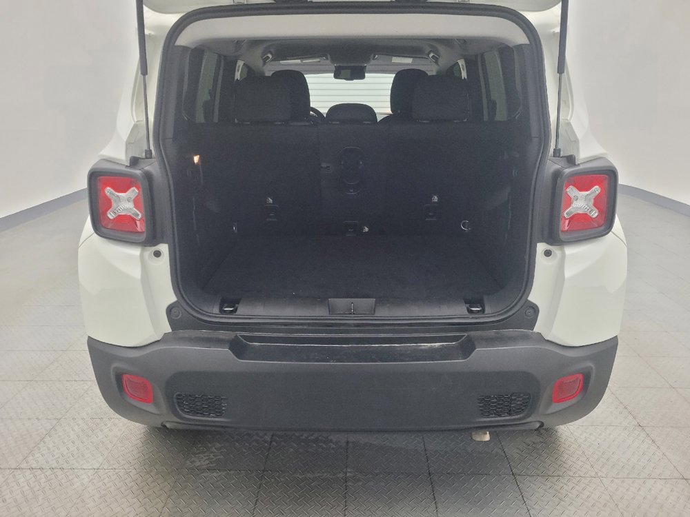 Used 2022 Jeep Renegade Latitude w/ Convenience Group image 29