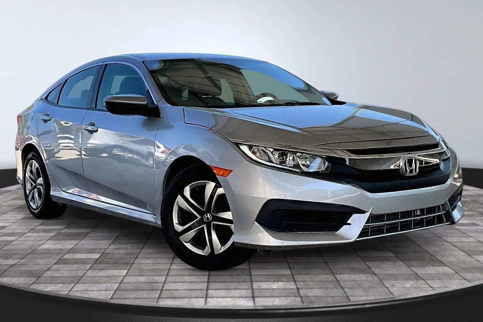 Used 2017 Honda Civic LX image 3