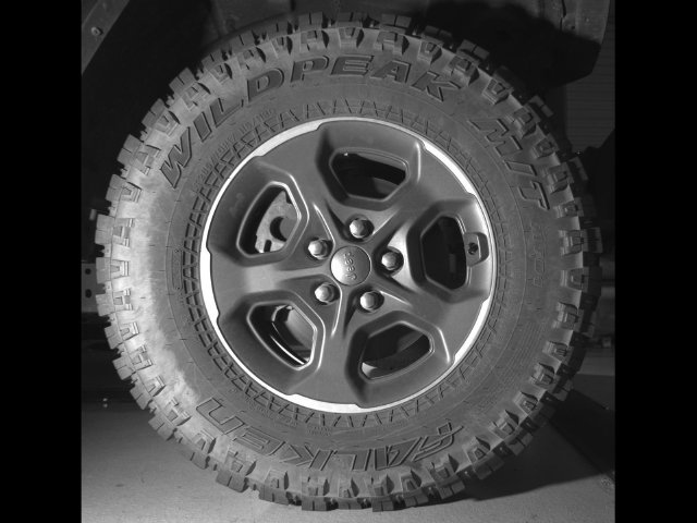 Used 2023 Jeep Gladiator Rubicon w/ Cold Weather Group AWD/4WD image 11