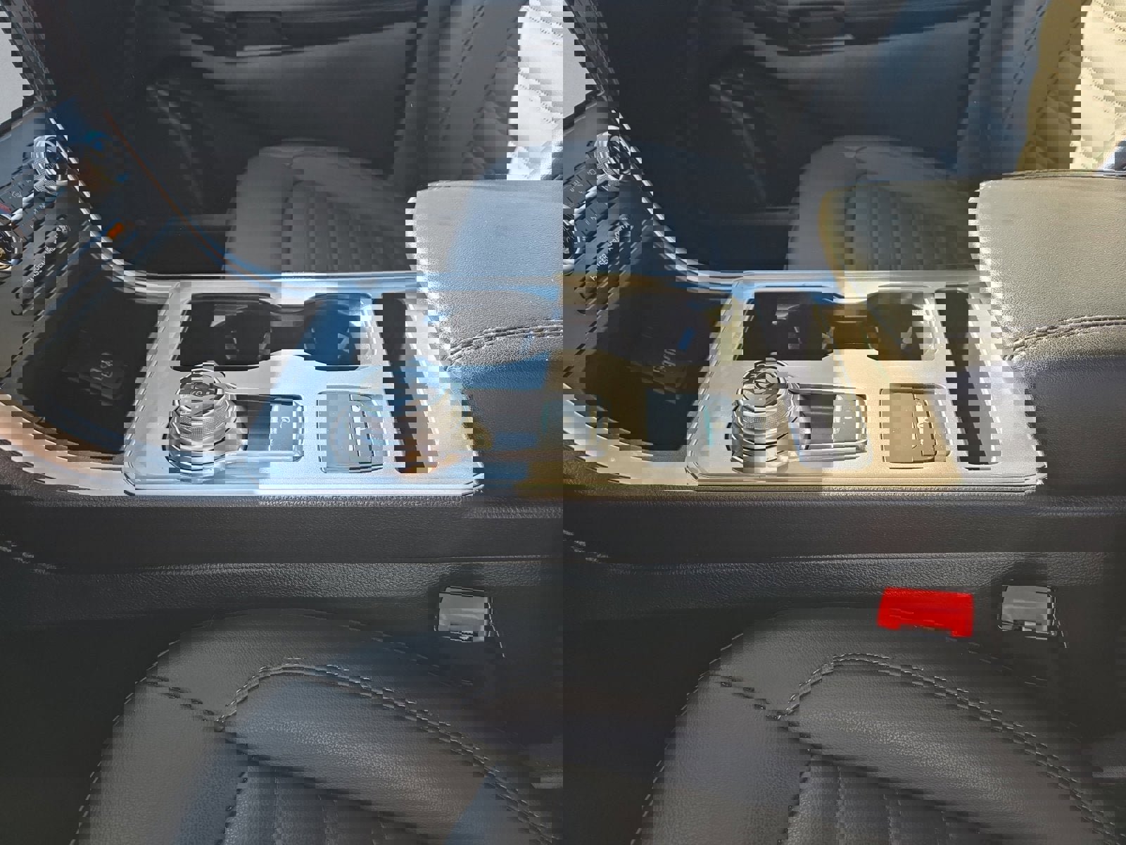 Certified 2024 Ford Edge SEL w/ Convenience Package image 22