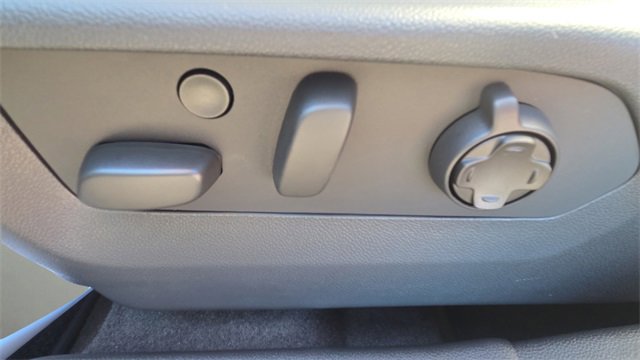 New 2026 Buick Envision Avenir image 33