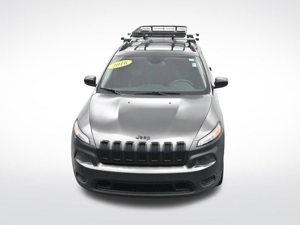 Used 2016 Jeep Cherokee Sport w/ Cold Weather Group image 23