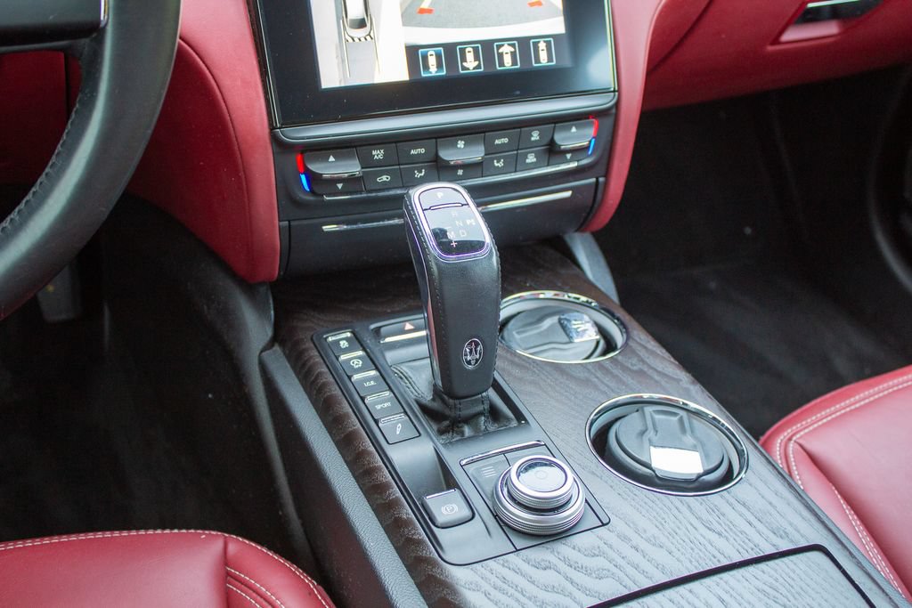 Used 2019 Maserati Quattroporte S GranLusso Q4 AWD/4WD image 20
