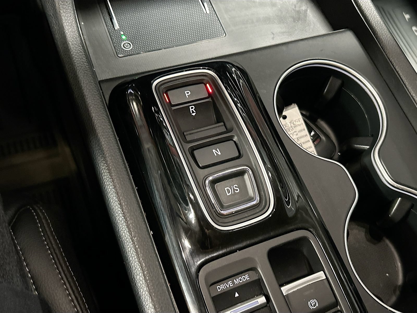 Used 2024 Honda Pilot Touring image 17