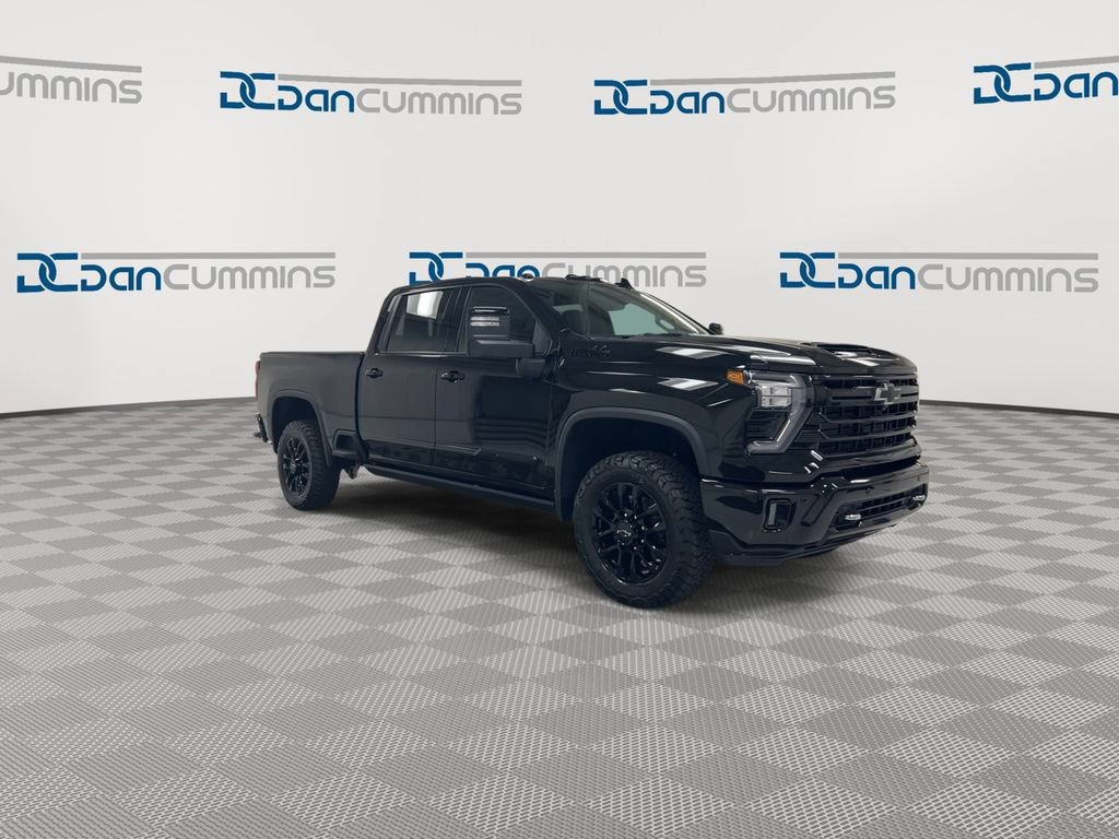 New 2026 Chevrolet Silverado 2500 High Country w/ Midnight Edition AWD/4WD image 2