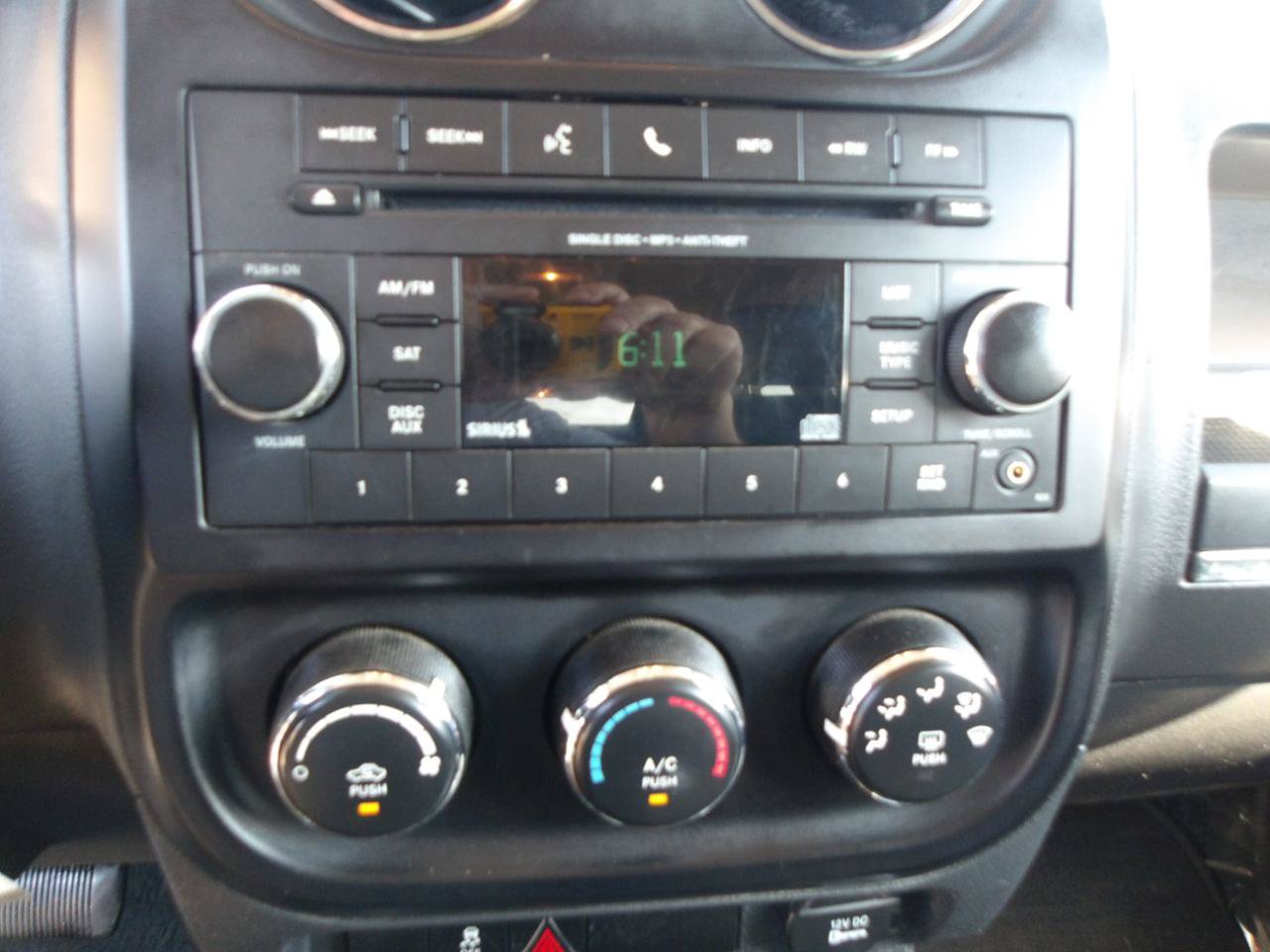 Used 2017 Jeep Patriot Sport w/ Power Value Group FWD image 22