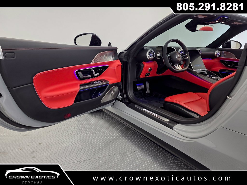 Used 2022 Mercedes-Benz SL 63 AMG 4MATIC w/ AMG Aerodynamic Package image 29