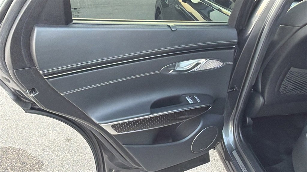 Used 2022 Genesis GV70 3.5T Sport w/ Sport Prestige Package image 21