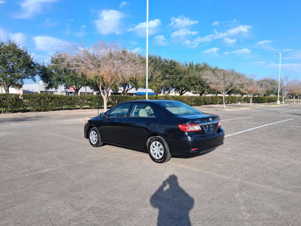 Used 2013 Toyota Corolla L image 4