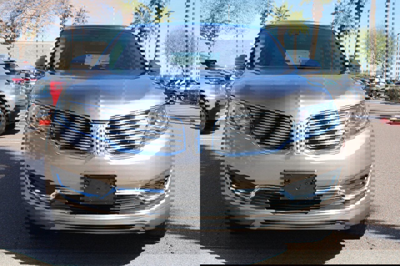 Used 2018 Lincoln MKX Reserve w/ Enhanced Security Package image 9